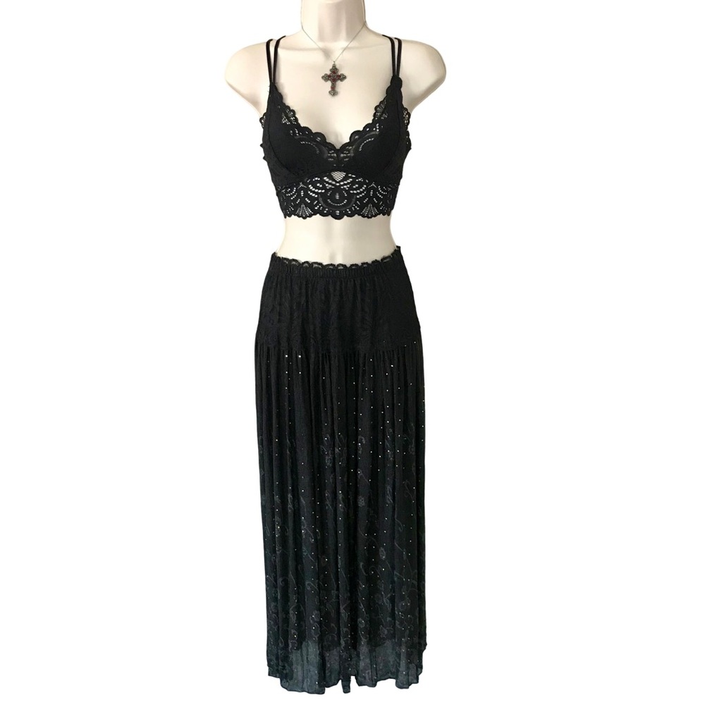 NWT Y2K Style Sexy Black Lace Sequin Floral Maxi Skirt Goth Fairy Sheer Medium